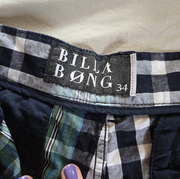 Billabong | Men's Plaid Flat Front Shorts, Size 34 - Picture 4 of 8